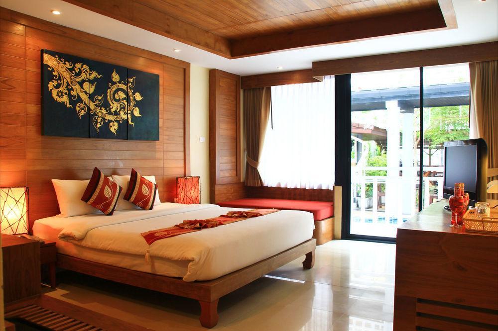 Honey Resort, Kata Beach Екстер'єр фото