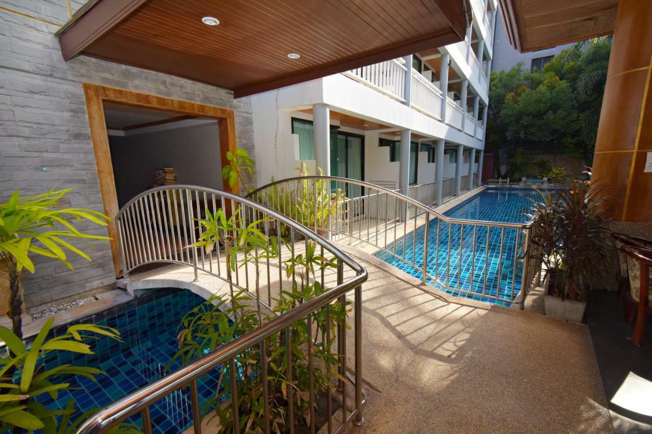 Honey Resort, Kata Beach Екстер'єр фото